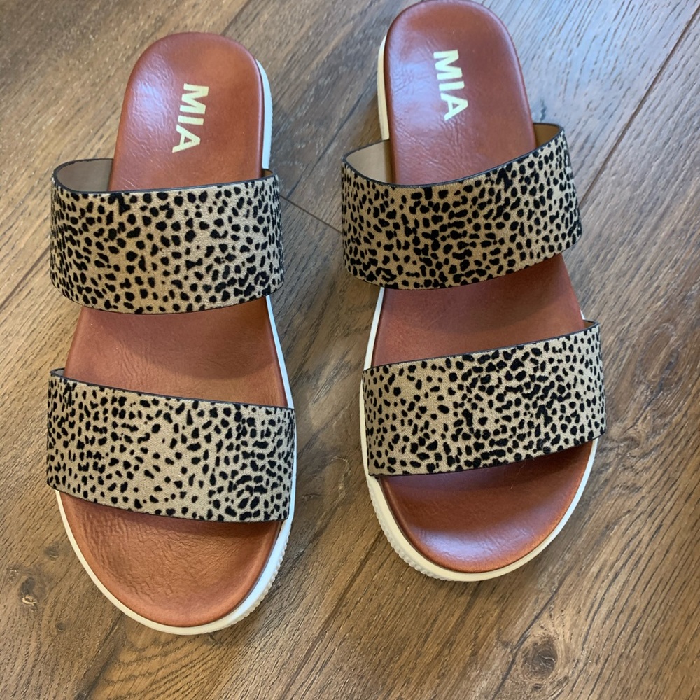 Mia Cheetah Sandals